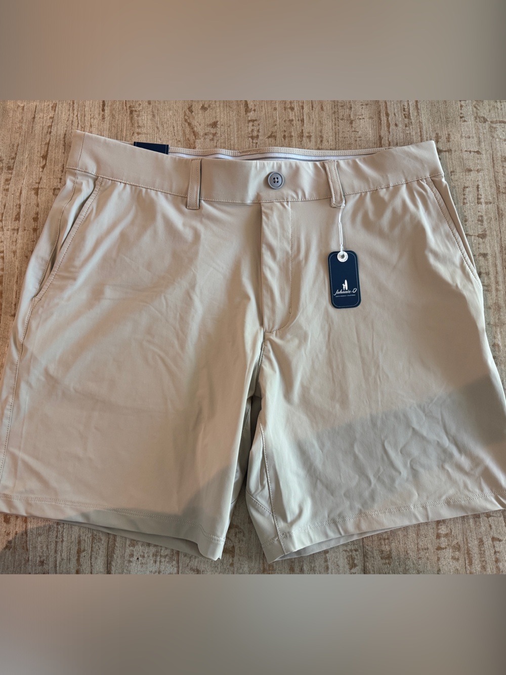 johnnie-O Fusion Performance Shorts 7” inseam